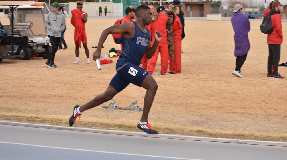 Freshman Isaiah Martin was part of the 4x100 relay team along with Robert Williams, Dariun Glover and Duan Grant, who earned a national qualifying time at 41.85 seconds at the Willie Williams Invitational. Photo by Ben Carbajal