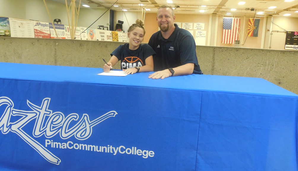 Sophomore guard Bailey Johnson signed her national letter of intent on Thursday to play at Benedicitne University at Mesa. She spent most of her time at Pima to back-up guard Sydni Stallworth. She played in 29 games last season averaging 2.5 points. Photo by Raymond Suarez