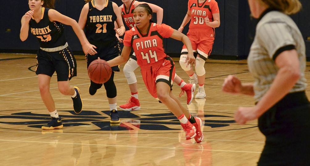 Sophomore Sydni Stallworth was named ACCAC Division II Player of the Year for the second straight year. Stallworth, along with fellow sophomores Denesia Smith and Bree Cates, were selected to the All-Conference and All-Region teams. Photo by Ben Carbajal.