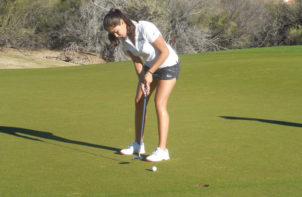 Sophomore Araceli Esquivel (Salpointe Catholic HS) earned her fourth Top-5 finish at the Paradise Valley Invitational. She shot a 169 (85-84) for the tournament. The Aztecs finished in fourth place. Photo by Raymond Suarez