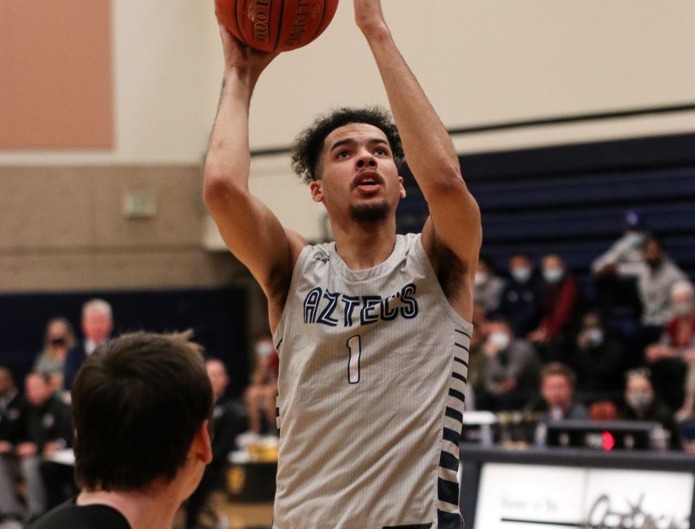 Freshman Jalen Johnson scored 15 of his 17 points in the first half and added eight rebounds off the bench as the Aztecs men's basketball team beat Chandler-Gilbert Community College 85-75 on Wednesday at the West campus Aztec Gym. The Aztecs have won four straight and are 16-8 overall and 9-5 in ACCAC conference play. Photo by Stephanie van Latum