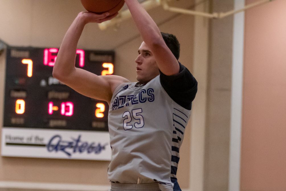 Freshman Mike Pope scored a season-high 25 points as he went 6 for 8 from three-point range and helped get the Aztecs men's basketball team back on track with a 106-92 win over Phoenix College. The Aztecs are now 17-3 overall and 9-3 in ACCAC conference play. Photo by Jasper Sorensen