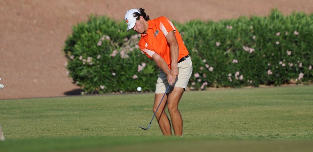 Freshman Daniel Henely (Cienega HS) posted a first round score of 75 (3-over par) and the Aztecs finished the day with a 308 in the first round of the NJCAA Division I National Championships on Tuesday. They Aztecs tee off for the second round around 8:30 a.m. (CDT). Photo by Raymond Suarez
