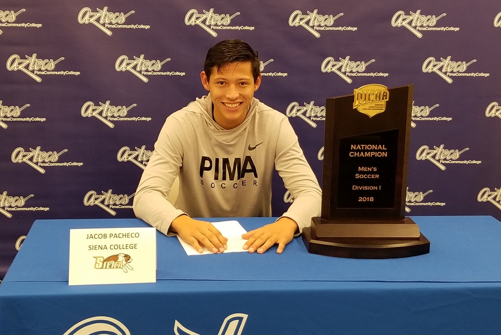 Aztecs men's soccer national champion Jacob Pacheco signed his national letter of intent on Friday to play at Siena College, an NCAA Division I school in Loudonville, Albany County, New York. Photo by Raymond Suarez