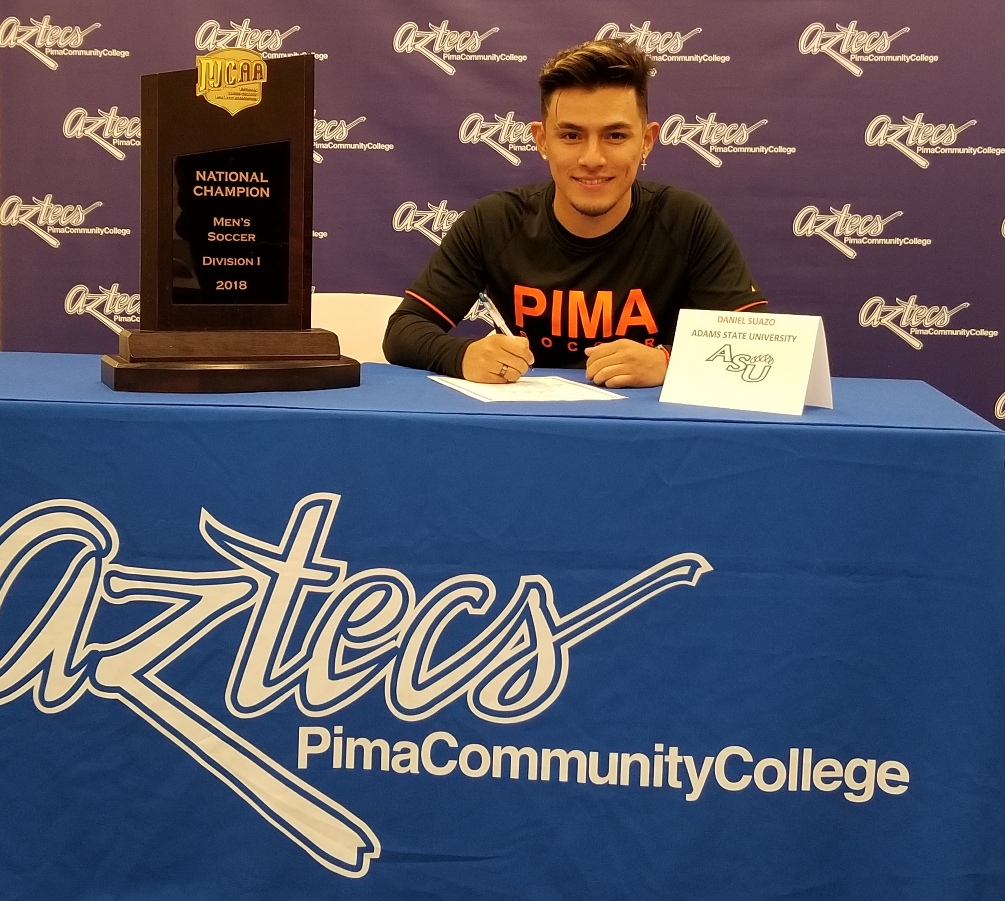 Sophomore defender Daniel Suazo (Tucson HS) signed his national letter of intent to play at Adams State University, an NCAA Division II liberal arts school in Alamosa, CO. He helped the Aztecs capture their first NJCAA Division I National Championship. Photo by Raymond Suarez