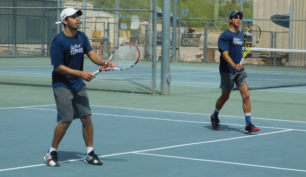 Freshmen Edgar Franco (left) and Oscar Aguilera advance to the No. 2 doubles flight consolation quarterfinals after beating Logan Lauder and Alex Probst from Kaskaskia Community College (IL) 6-2, 6-0. Aguilera and Franco will play at the Jim Reffkin Tennis Center on Thursday at 11:00 a.m. Photo by Raymond Suarez