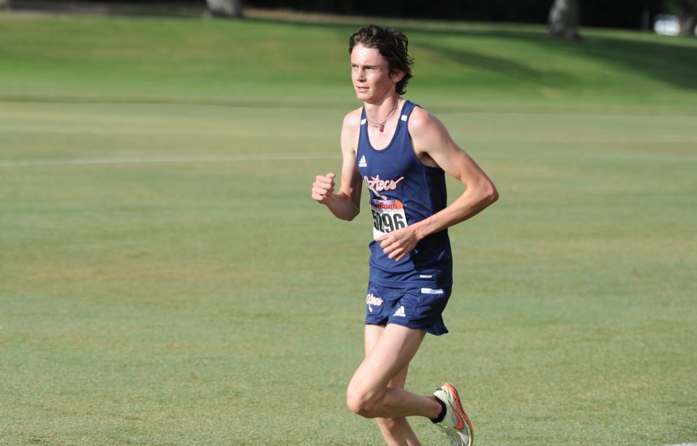 Sophomore Joel Gardner (Ironwood Ridge HS) took 19th place out of 61 competitors (all NCAA Division I runners) at the Dave Murray Invitational. He finished the 8K (4.97 miles) with a time of 25 minutes, 08.2 seconds. The Aztecs finished with a team score of 153. Photo by Raymond Suarez