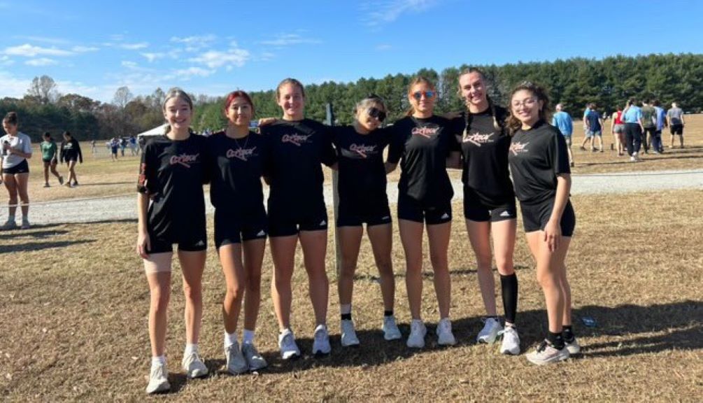 The No. 18 ranked Aztecs Women's Cross Country team took 20th place with a team score of 524 at the NJCAA Division I National Championships. Sophomore Reatta Danhof (Ironwood Ridge HS) was the top finisher. (Left to Right): Karlee Pope, Alyssa Perez, Elizabeth Coppola, Linda Rivero, Elexia Aragon, Reatta Danhof and Mariah Cruz/Photo courtesy of Madi Warren