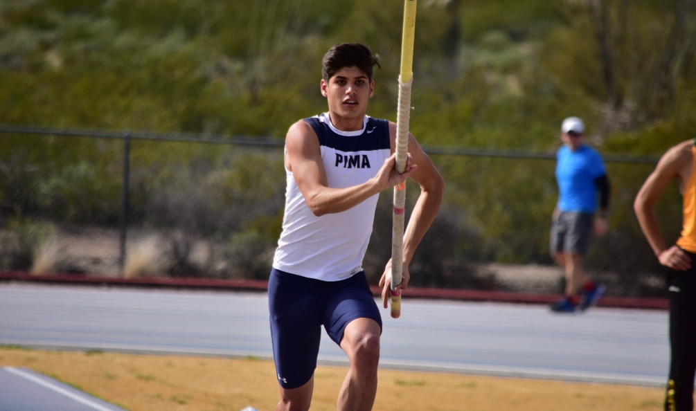 Sophomore Tyler Valenzuela (Canyon del Oro HS) tied for fifth place in the men's pole vault finishing with a vault of 4.45 meters (14-feet, 6-inches). He earned 3.5 points for the Aztecs. Photo by Ben Carbajal