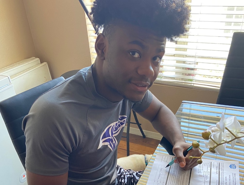 North Canyon High School sprinter Mareon Keith signed his letter of intent to compete for the Aztecs track & field program. In his time trials this season, Keith set marks in the 100 meters (11.1 seconds), 200 meters (21.8) and 400 meters (50.1). Photo courtesy of Mareon Keith