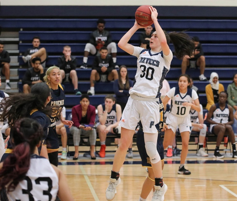 Thumbnail photo for the 2019-20 Women's Basketball Action Photos gallery