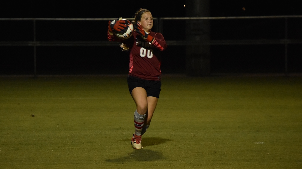 Sophomore goalkeeper Mackenzie Bernal (Tanque Verde HS) finished with five saves but the Aztecs fell at No. 19 Paradise Valley Community College 4-0. The Aztecs are now 5-5-3 on the season. Photo by Ben Carbajal