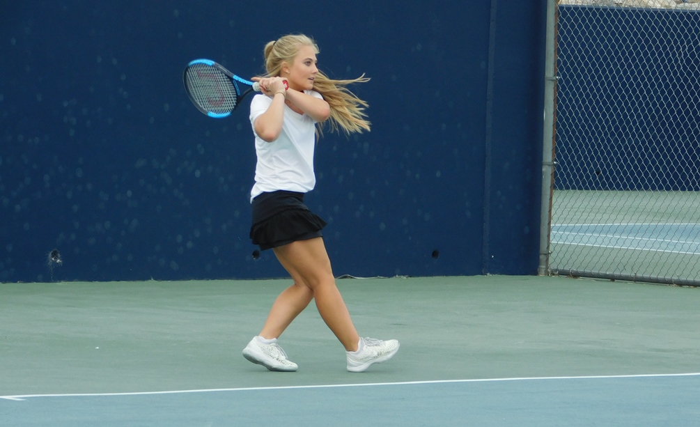 Freshman Olivia Manheimer (Ironwood Ridge HS) played at No. 2 singles and earned a shutout win 6-0, 6-0. She was also victorious at No. 2 doubles along with fellow freshman Melina Oropeza (Nogales HS) 8-2. Photo by Raymond Suarez