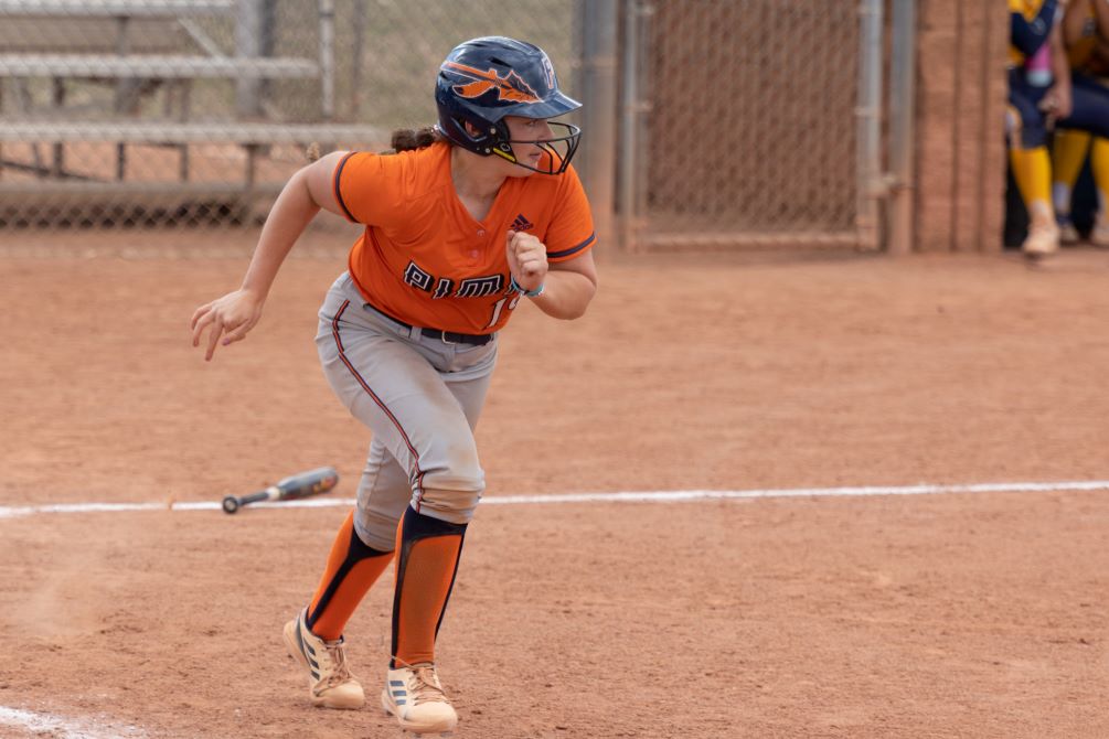 Freshman Mallory Zylinski-Wrobel (Sahuarita HS) finished the day 4 for 9 with six RBIs and three runs scored but the Aztecs softball team fell to Central Arizona College 11-3 and 16-15. The Aztecs are now 32-19 overall and 28-14 in ACCAC conference play. Photo by Stephanie van Latum