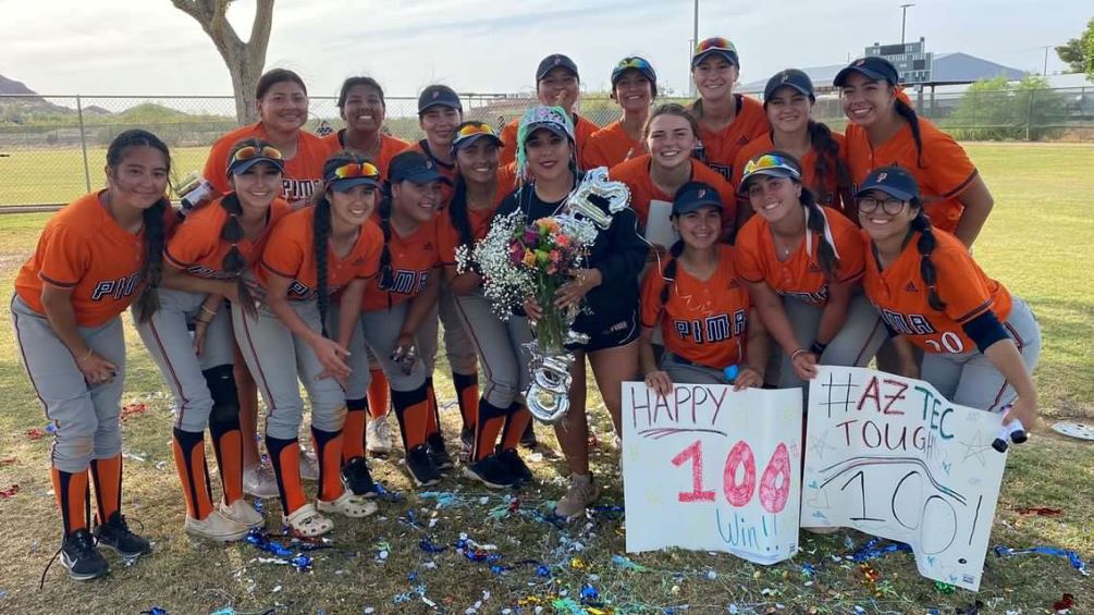 The Aztecs softball team picked up their sixth straight win after sweeping GateWay Community College 5-2 and 10-2. The Aztecs celebrated head coach Rebekah Quiroz gaining her 100th career win. she had 606 wins as an assistant coach with the program. Photo courtesy of Mia Casadei