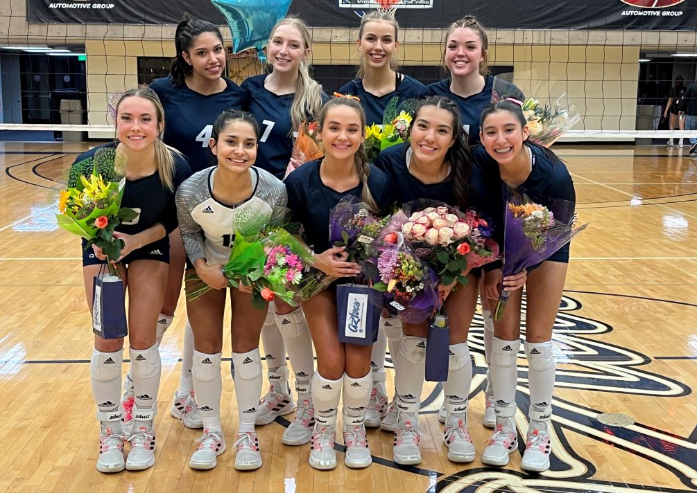 The Aztecs volleyball team fell in their final regular season match in four sets to No. 14 ranked Chandler-Gilbert Community College 25-21, 25-21, 20-25, 25-18. The Aztecs will be the No. 4 seed at the NJCAA Region I, Division II Tournament. The program honored their nine sophomores after the match. Top: Deanna Almaguer, Haley Duncan, Isabel Hansen, Kaylee Moseley. Bottom: Jessica Bright-Schade, Aydalis Felix, Isabella Jacome, Andrea Vigil-German and Karla Soto. Photo by Raymond Suarez